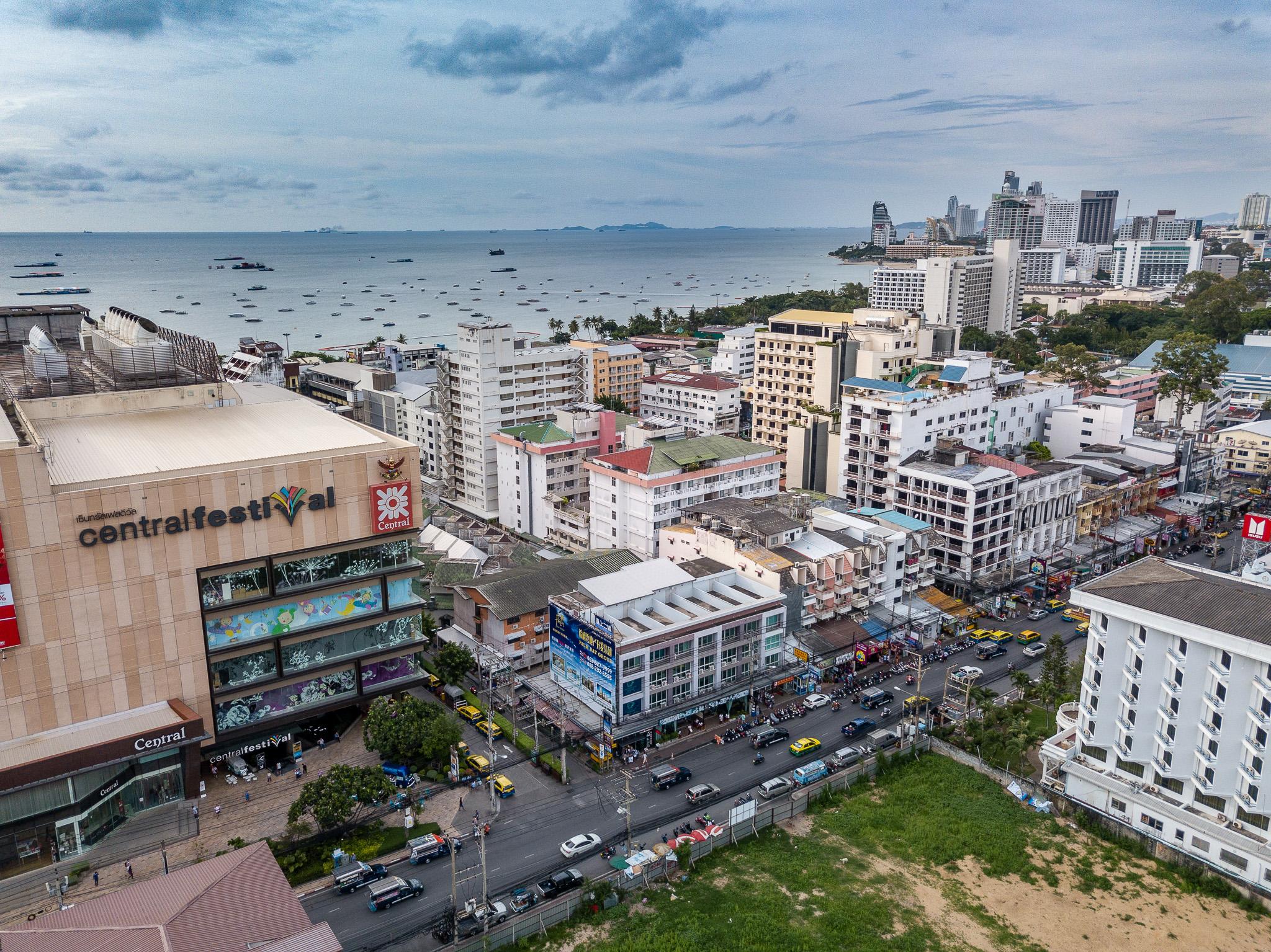 Eastiny Place Hotel Pattaya Exterior foto